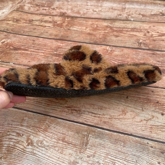 Bebe Fanny Womens Faux Fur Footbed Slide Sandals size 7 - Picture 6 of 15